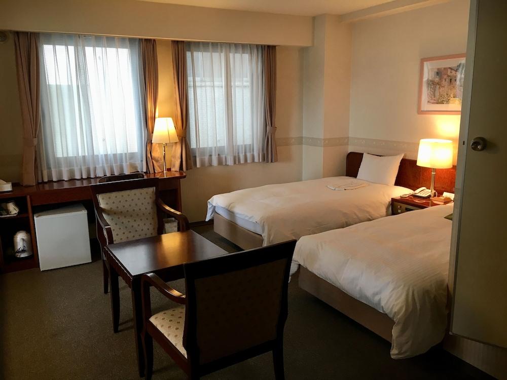 Ueno Terminal Hotel Tokio Buitenkant foto