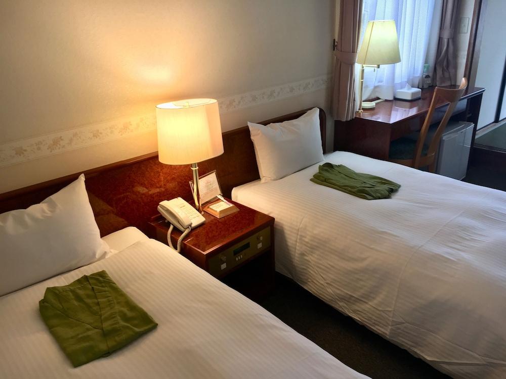 Ueno Terminal Hotel Tokio Buitenkant foto