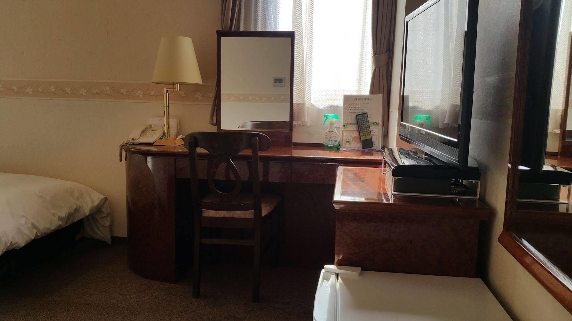Ueno Terminal Hotel Tokio Buitenkant foto
