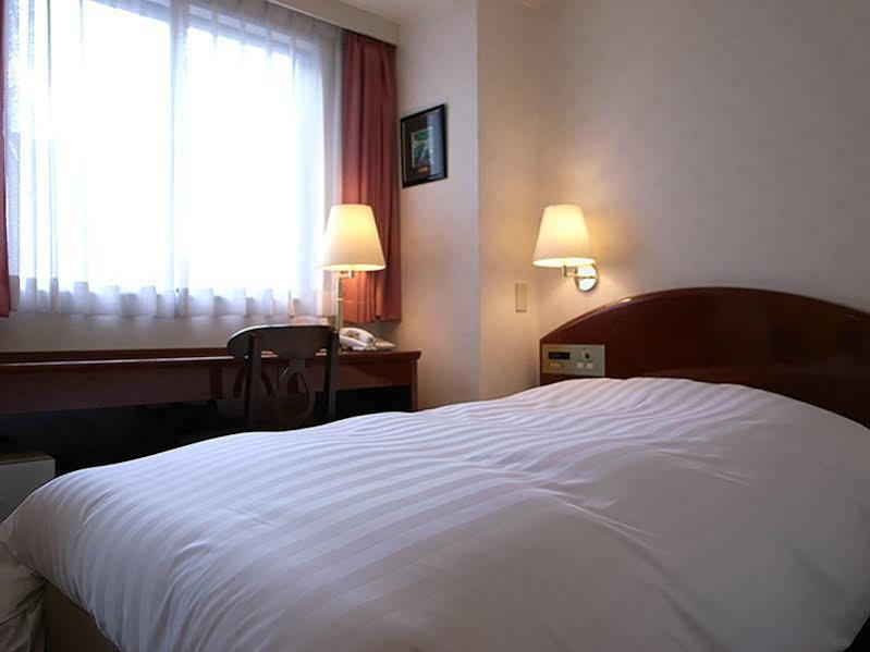 Ueno Terminal Hotel Tokio Buitenkant foto